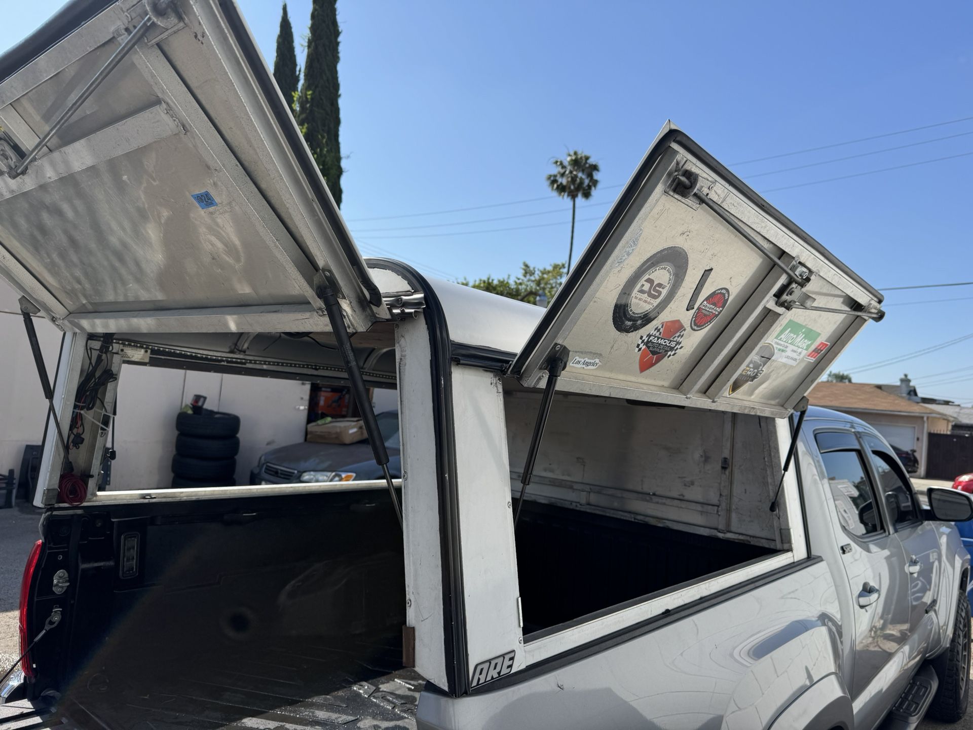 5 Ft Aluminum Camper Shell