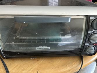  Black And Decker Toast R Oven 