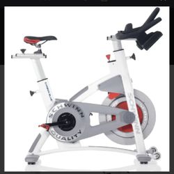 SCHWINN AC PERFORMANCE INDOOR CYCLE W/CHAIN DRIVE