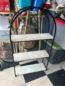 Hanging shelf