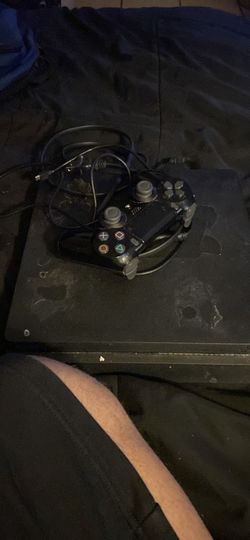 PS4 with games