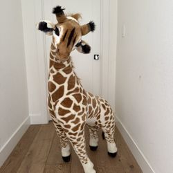 Large Giraffe 