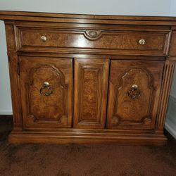 Buffet  Cabinet