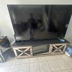 75in Samsung Tv And Fireplace Tv Stand 
