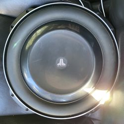 JL Audio 13.5 Inch (345 mm) Subwoofer 