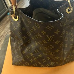 Authentic Louis Vuitton 