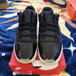 Retro Jordan 11 Low 72-10 size 11M used great condition