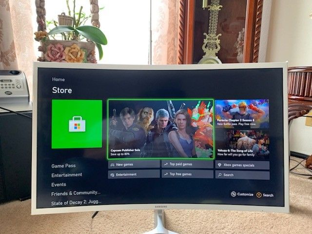 Samsung 32" Curved Monitor