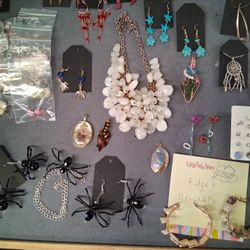 Handmade Jewelry And Trinkets