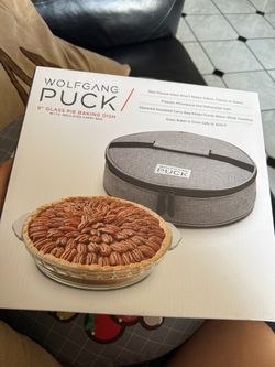 NWT Wolfgang Puck 9in Pie Baking Dish