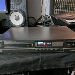 Vintage Technics CD Player Works Great