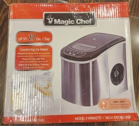 Ice Maker.  Magic Chef