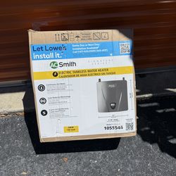 A.O. SMITH Signature Series 240-Volt 28- KW 5.5-GPM Tankless Electric Water Heater