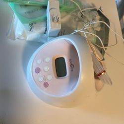 Breast Pump And Storage Bags 