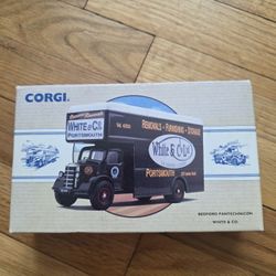 Corgi bedforf Pantechnicon