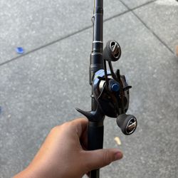 Shimano Slx Fishing Reel Comes With Rod