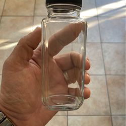 12 8oz Glass Bottles 