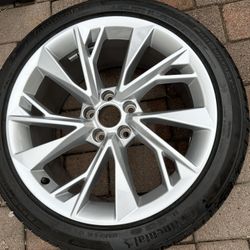 New Continental HW2P WM6N 2920 Tires – 245/40 R18 97H M+S