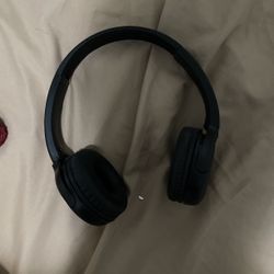 Sony headset bluetooth. (NOT PROVIDING CHARGER)