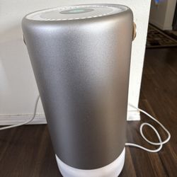 Molekule Air Pro | Air Purifier for Large Rooms up to 1000 sq. ft. w/PECO-HEPA Tri-Power Technology