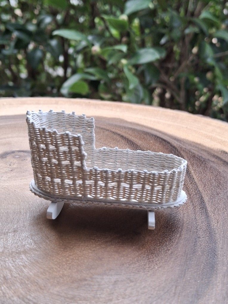 Artisan Signed Vintage Dollhouse 1/12 Scale Wicker Cradle