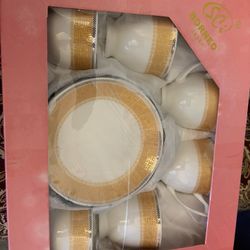 Tea Or Coffee 6 Cups And Plates Set In A Nice  Box