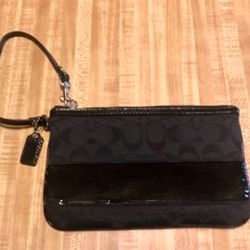 Coach Wristlet Black Sequin