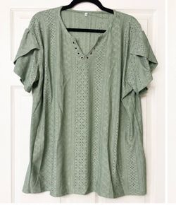 Women’s 3XL Sage Green Eyelet Knit V-Neck Top