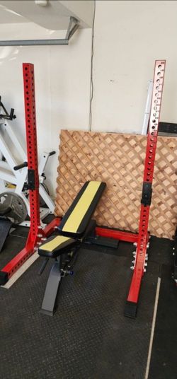 NEW Squat Rack Commercial Grade