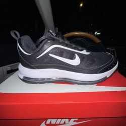 nike airmax size 8, and 9 men  $85 each 