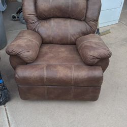 Recliner Chair Nice