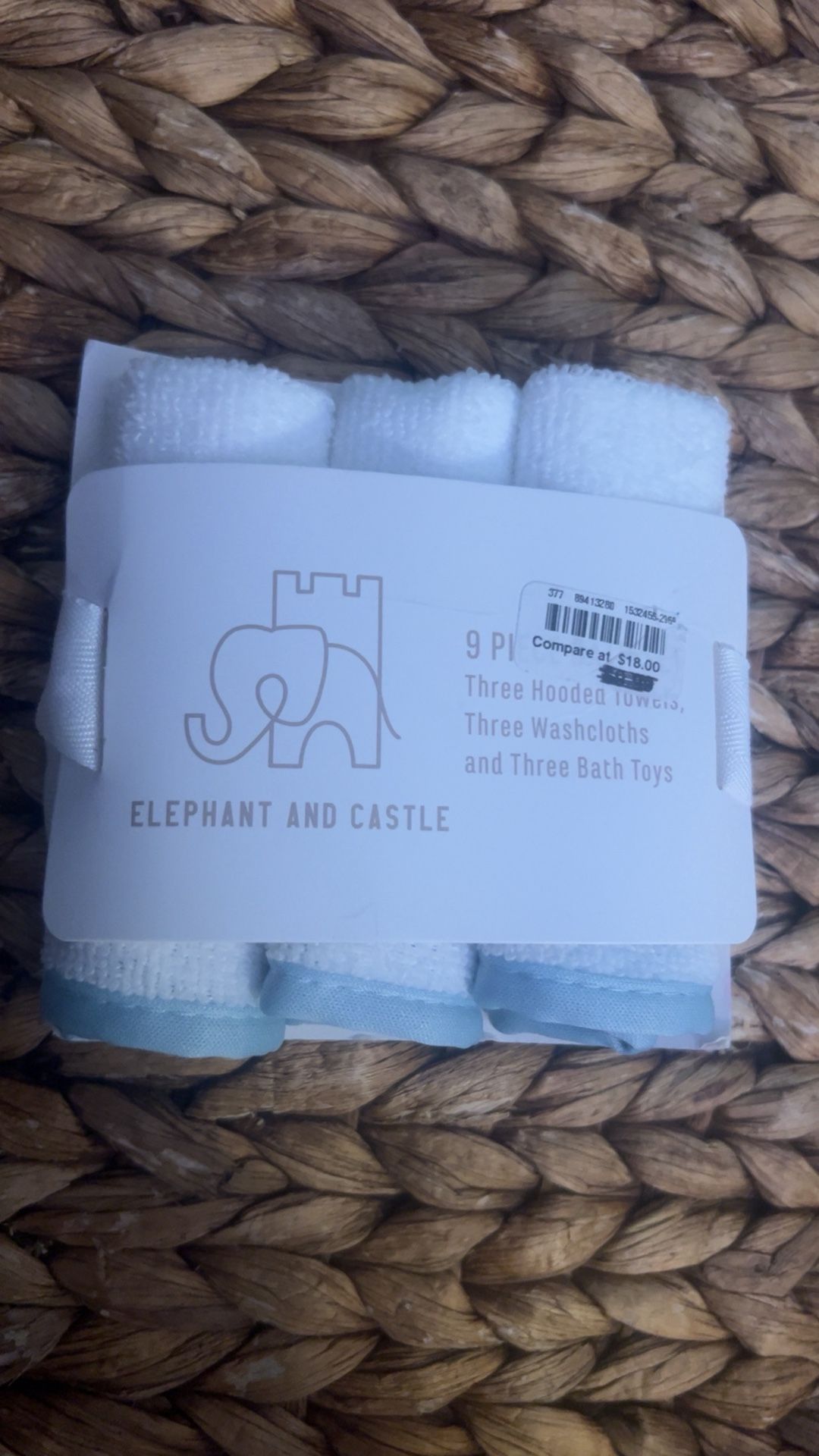 3 new elephant and castle baby washcloths ;; $5 in 33328