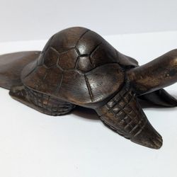 Hand Carved Wooden Sea Turtle Doorstop – Rustic Ocean Decor 10.5" Long

