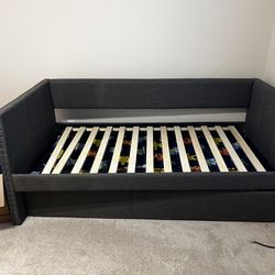 Twin Upholstered Trundle Bed 