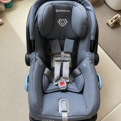 Uppababy Mesa Infant Car seat