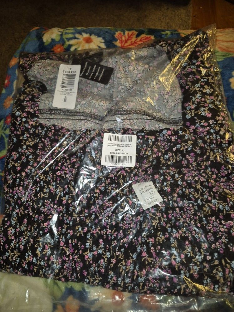Baby doll Rayon Slub With Lace Inset Smocked Tiered T