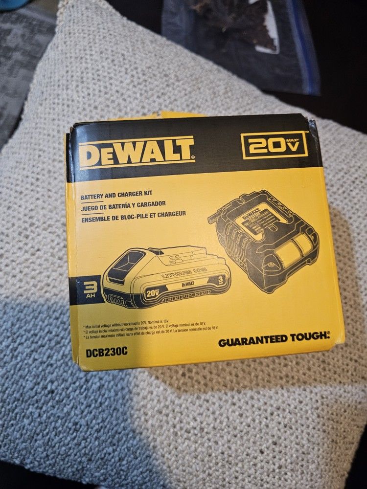 Dewalt Battery