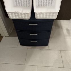 Storage Items/ Storage Bins