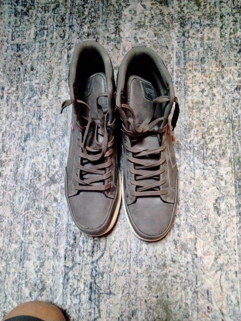 Levi Gray Shoes