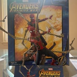 Diamond Select Iron Spider #498 Of 3000