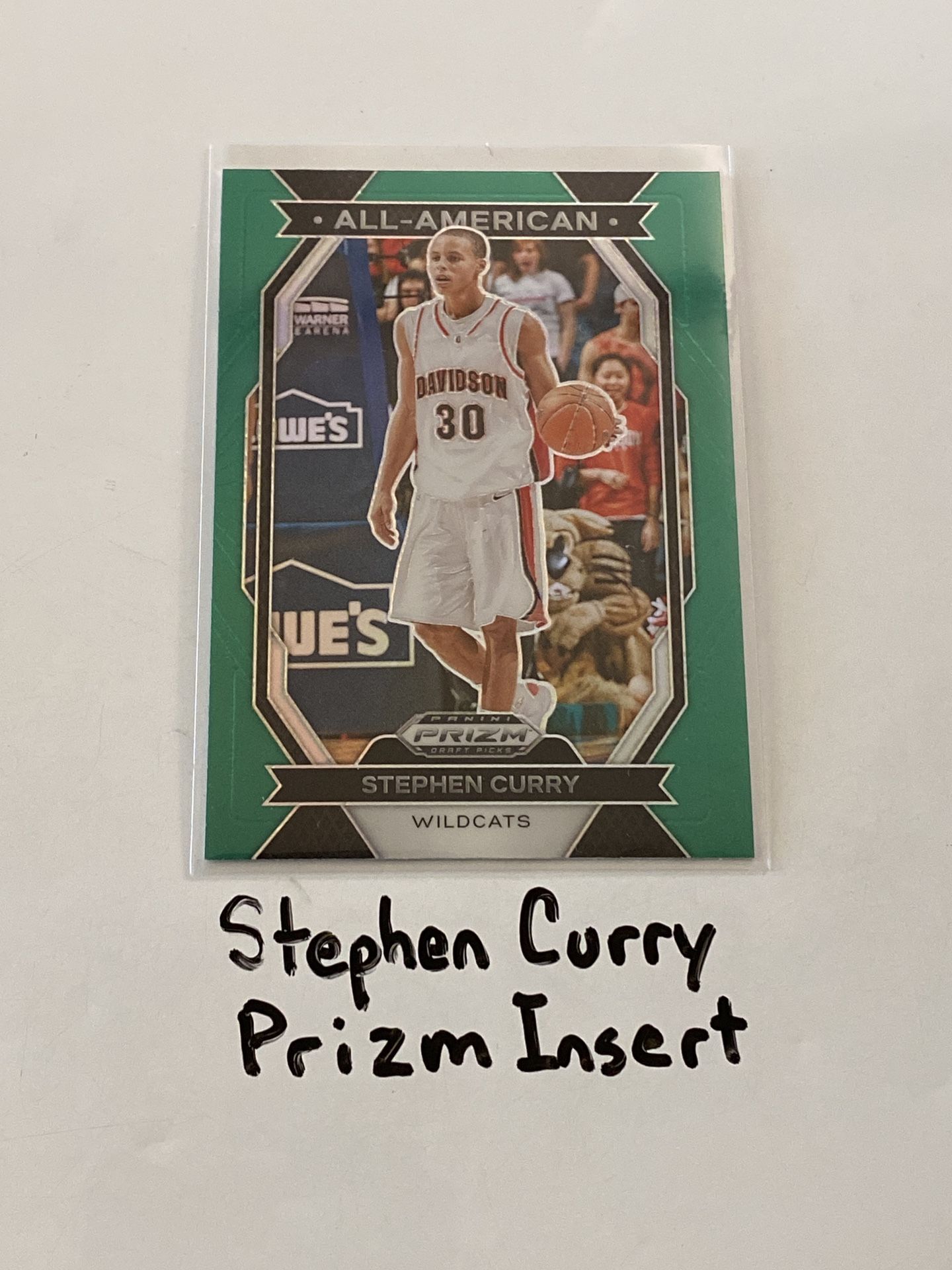 Stephen Curry Golden State Warriors All-Star Guard Prizm Short Print Insert Card.