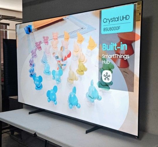 New 85 Inch Samsung U8000F smart TV 4K UHD Brand New 2025 Model.