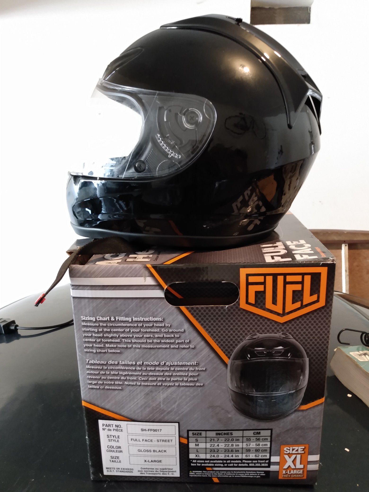 XL Fuel motorcycle helmet