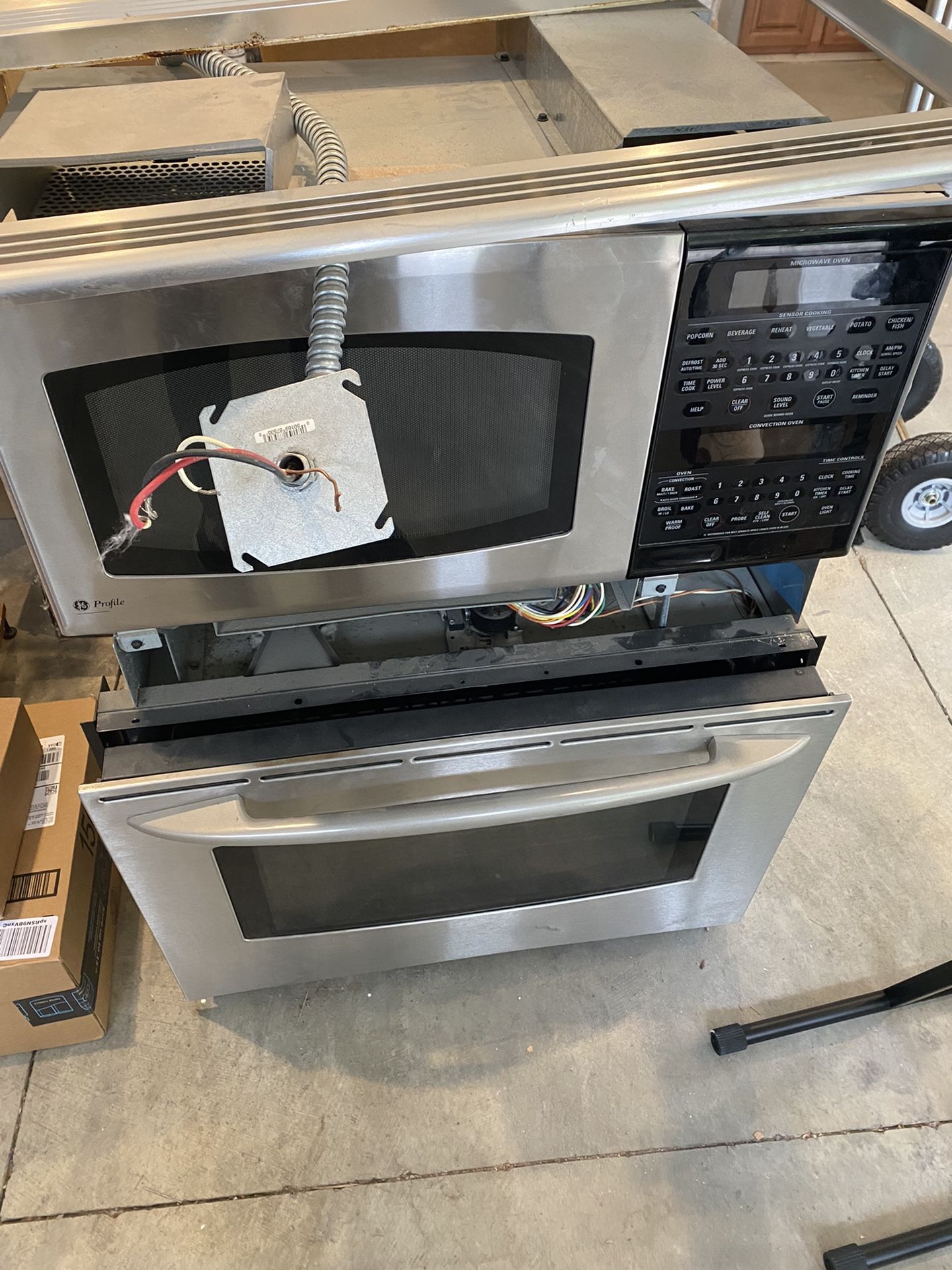 Thermador microwave oven combo