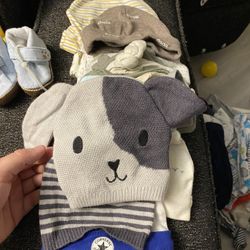 Ton Of Baby Clothes 