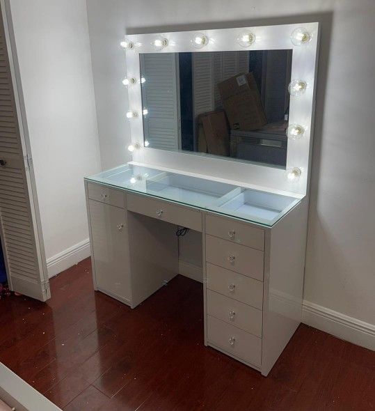 White Vanity Led Lights Make Up Table New
