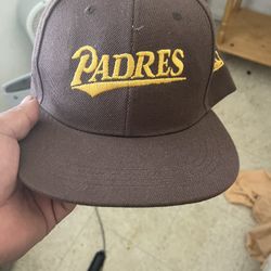 Padres SnapBack 