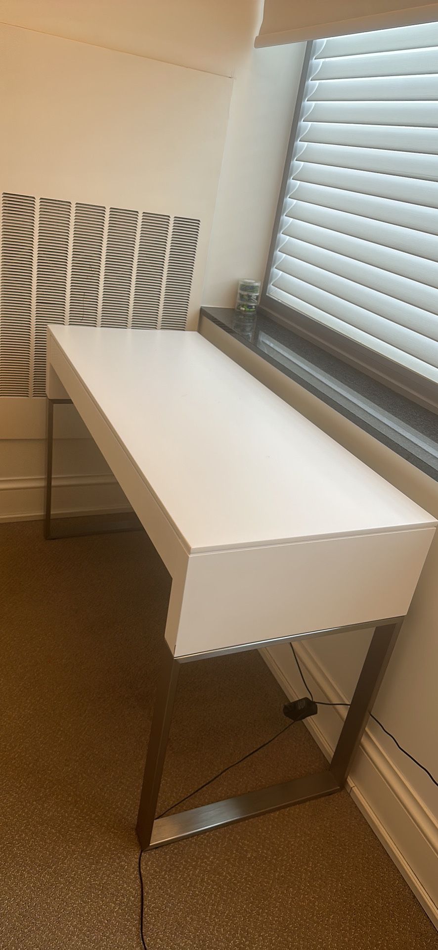 White Lacquer Desk