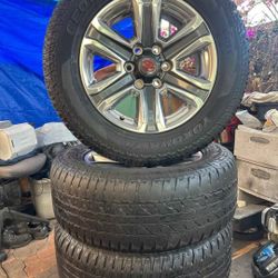 JUEGO DE RRINES PARA TROCAS TOYOTA TACOMA 4R TUNDRA YANTAS BUENAS MEDIDA 18