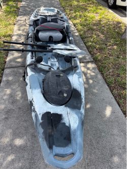 Field stream- shadow caster kayak